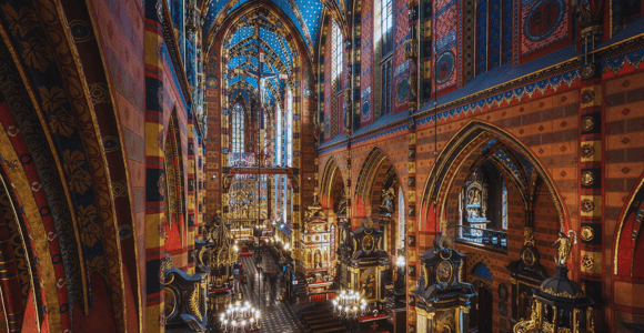 Krakow: Old Town Private Guided Tour & Basilica Entry