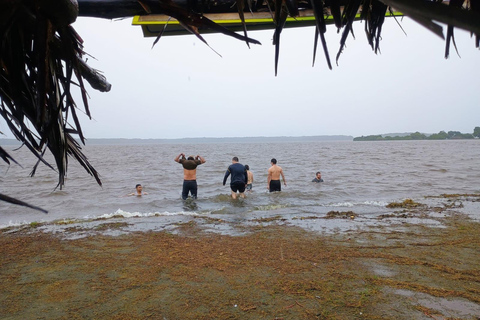 Conoce la belleza de la cienaga del torno de isla salamanca