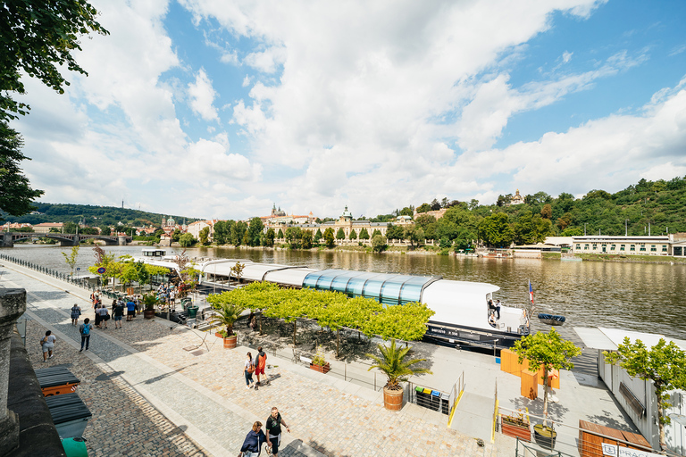 Prague : déjeuner croisière de 2 h sur la Vltava