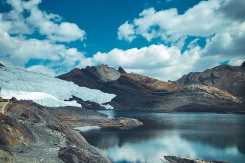 Glaciar Pastoruri - Un día de hielo y aventura