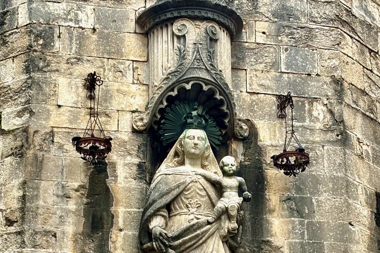 From Madrid: Check out Segovia and have a toast at a family winery From Madrid: Explore Segovia and toast at a family winery