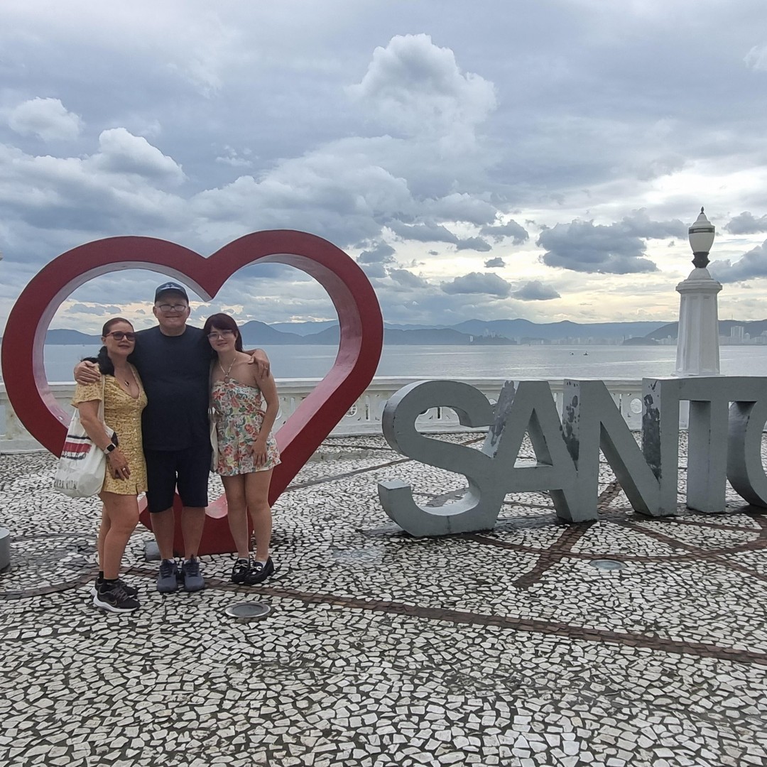 Colagem de mídia