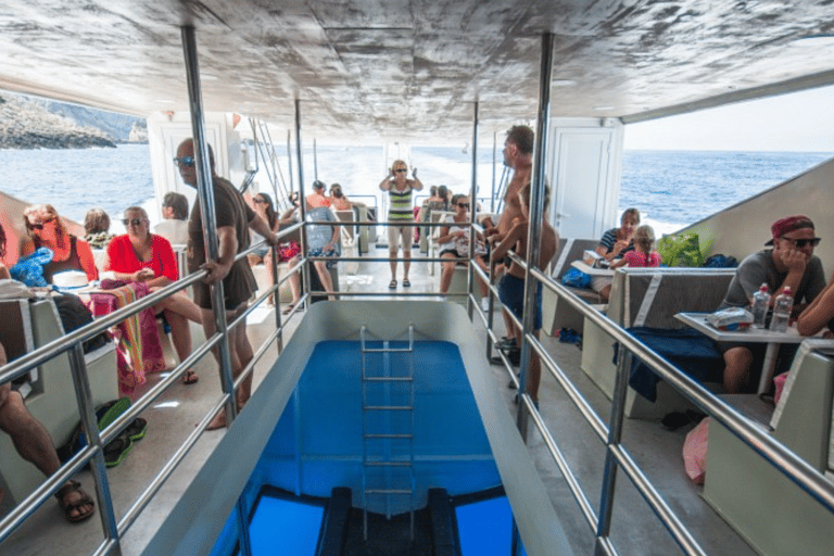 Zakynthos : Croisière VIP autour de l&#039;île par les Royal Yachts