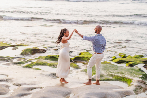 Uluwatu: Private Photoshoot with Drone and Reel Video