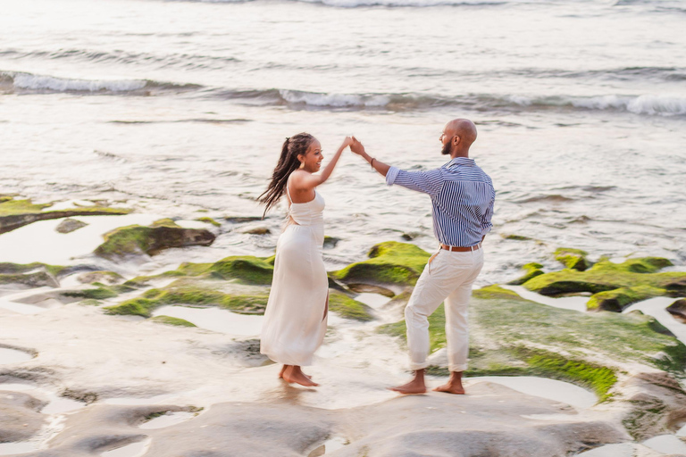 Uluwatu: Private Photoshoot with Drone and Reel Video