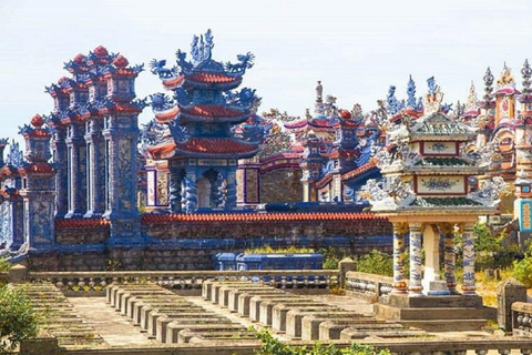 Hue to/from Hoi An Transfer by Private Car with Multi StopsVia Cemetery, Lagoon, Beach, Hai Van Pass &amp; Marble Mountains