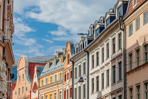 Riga Old Town, C Market & Art Nouveau Guided Walking Tour