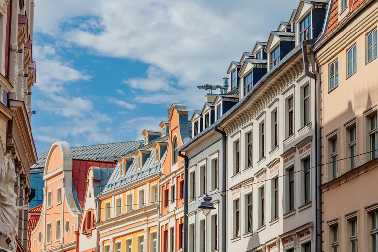 Riga Old Town, C Market & Art Nouveau Guided Walking Tour