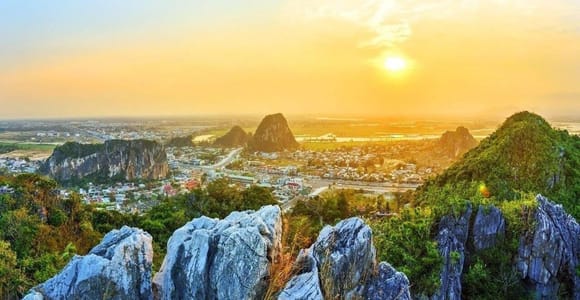 Da Nang/Hoi An: Marble Mountain,Am Phu Cave-Lady Buddha Tour