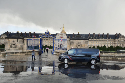 Paris: Versailles Palace Private 2 Way-Transfer