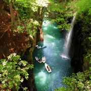 From Fukuoka: Miyazaki, Takachiho Gorge and Shrines Day Tour