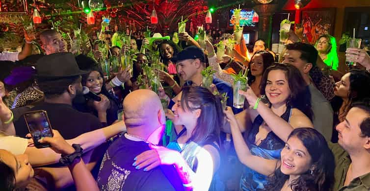Mango's Miami: Salsa Lessons, Mojitos, Bites & Live Music photo 4