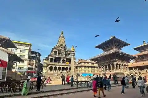 Katmandú: tour por 7 sitios de la UNESCO con cena/almuerzo opcional