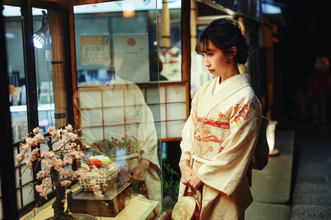 Kyoto: Kimono/Yukata-Verleih 5 Minuten von Kiyomizu-dera entferntHerren/Kinder Kimono/Yukata Paket