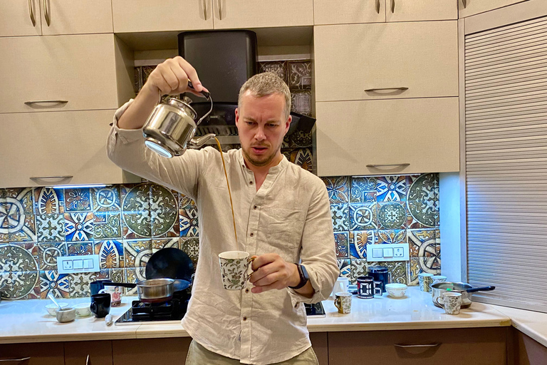 Chai Master Class - Savor Food in an Indian Family Home