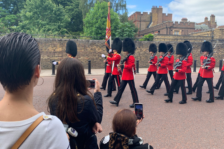 London: Iconic London Taxi Tour - Private 3 hour tour
