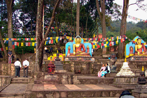 Kathmandu: Private Tour with Food Tasting & Swayambhu Sunset