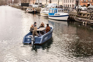 Copenhagen: 1, 2 or 3-Hour Boat Rental (No License Required)