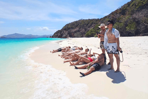 Coron Palawan - Fuga dall&#039;isola con pranzo a buffet sulla spiaggia