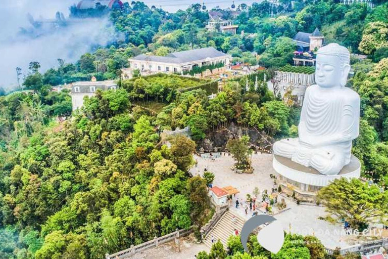 Explore a Ba Na Hill e a Golden Bridge ao pôr do sol com jantarTeleférico de Ba Na Hills e ingresso para o Fantasy Park não incluídos