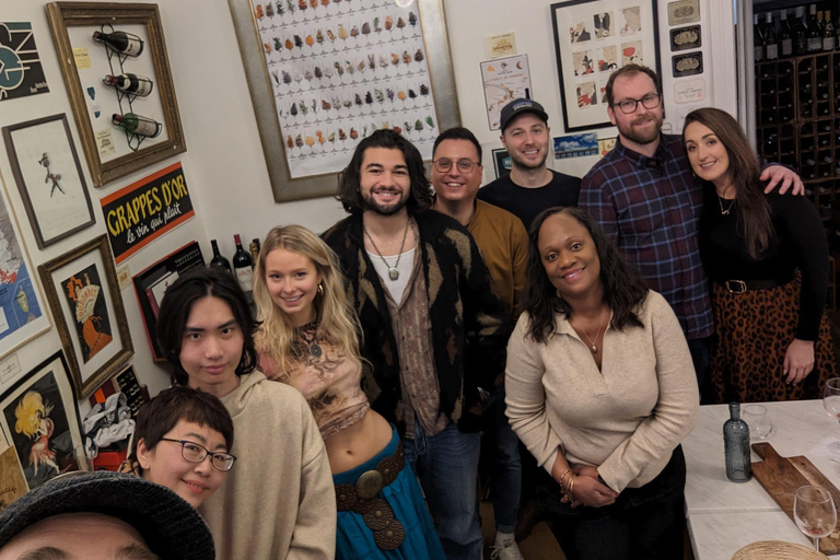 Paryż: Degustacja wina z 6 winami i deską serów