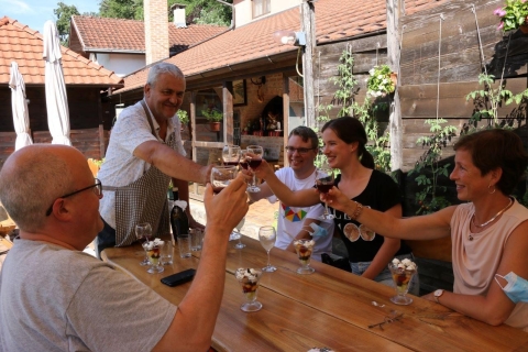 Desde Belgrado o Novi Sad: Tour privado del vino en Fruska Gora
