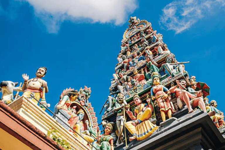 Singapore: Tour a piedi dei tesori nascosti di Chinatown con spuntinoPartecipa al gruppo