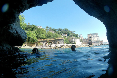 Naples: Posillipo Coast Snorkeling Cruise with Food & Drinks