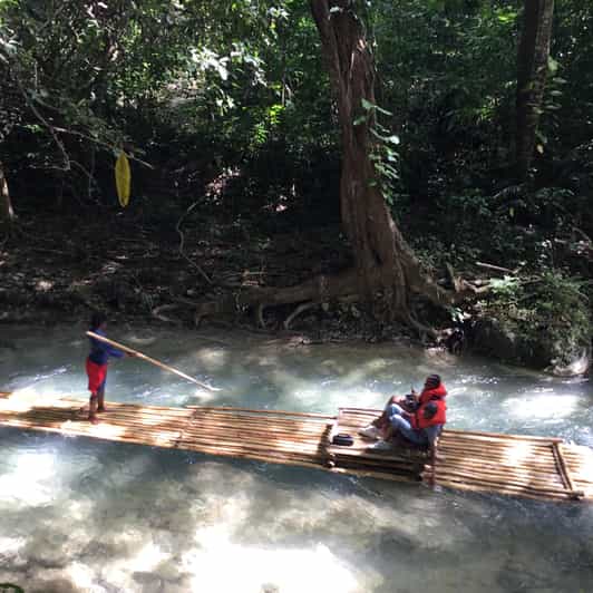 Ocho Rios Rivers Ocho Rios: Bamboo Rafting and Dunn's River Falls Tour | GetYourGuide
