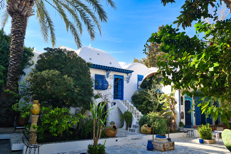 Sidi Bou Said: Discover Hidden Corners & Mediterranean Sunset