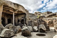 Montañas - Uliscikhe - Mtskheta - Zhvari Give a Tour -group - Housity