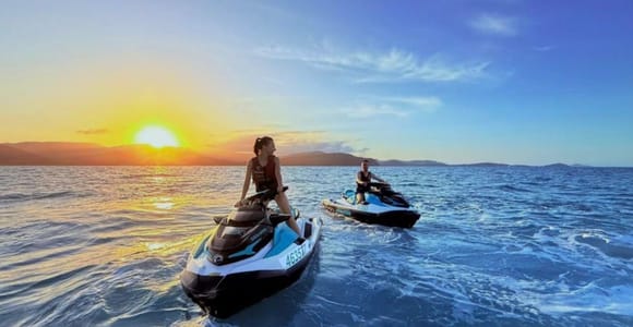 Doha: Jet Ski Adventure with Skyline and Pearl Qatar View
