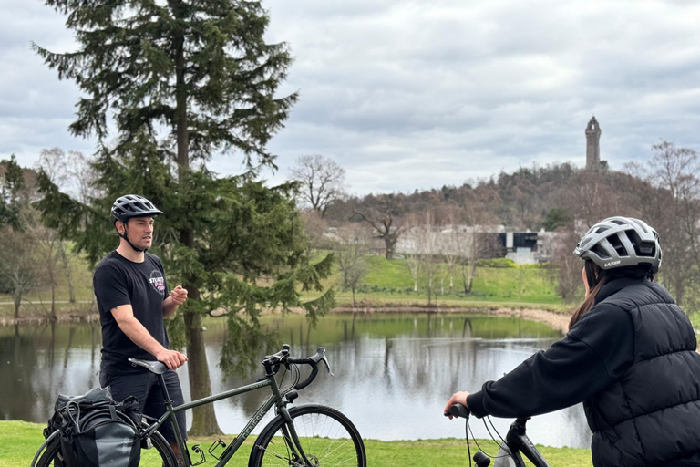 Stirling: The Essential E-Bike Tour of The City and Beyond Standard Bike
