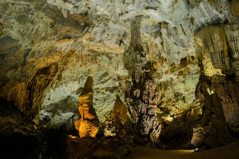 Half-Day Phong Nha Cave Scenic Boat Discovery Pick-up and drop-off in Phong Nha