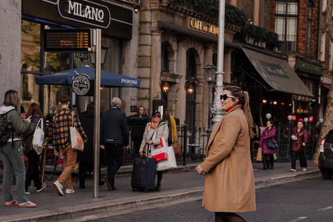 Dublin Photo Walk: Private Photoshoot at Iconic Locations