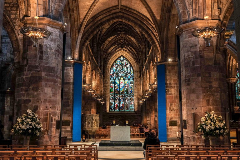 St Giles' Cathedral and Edinburgh Old Town Private Tour