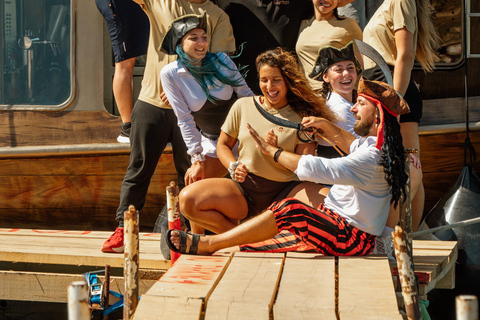 Kamenjak: Pirate Boat Cruise with Blue Cave, Porer & Lunch