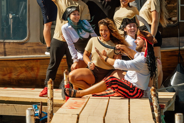Kamenjak: Pirate Boat Cruise with Blue Cave, Porer & Lunch