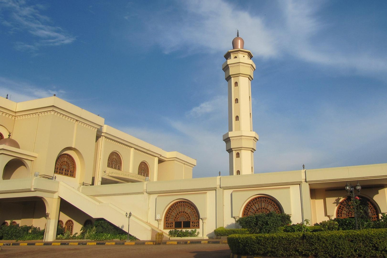 Kampala: City Tour with Lunch or Dinner & Dance Show