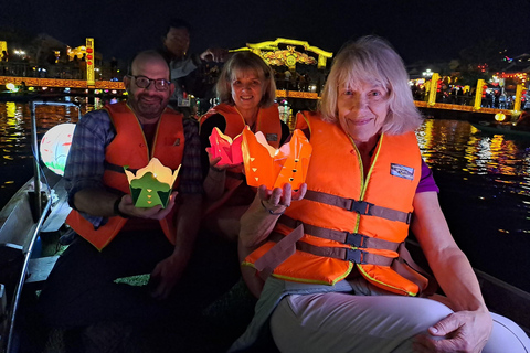 Hoi An Street Food, night market and lantern Boat Ride