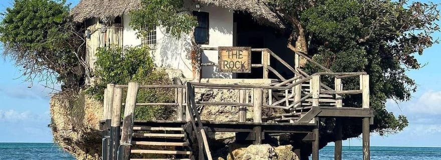 Zanzibar : forêt de Jozani, tortues marines et restaurant The Rock