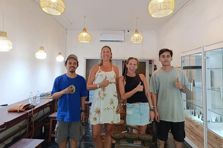 Cours de fabrication de bijoux à Kuta Bali, avec 7 grammes d'argent pur