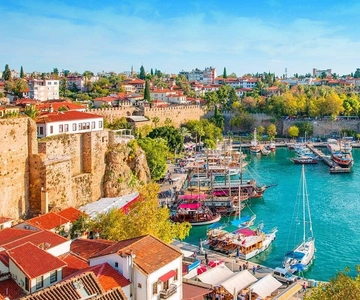 Antalya: Guided Old Town Tour with Boat Trip and Lunch