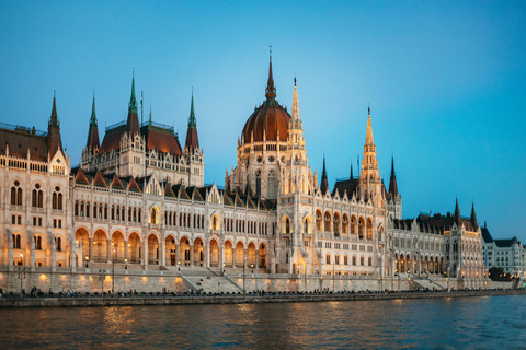 Budapest : croisière sur le Danube avec concertBudapest : croisière touristique sur le Danube