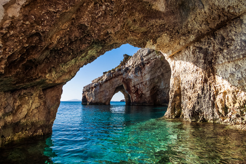 Zante: Avistamiento de Tortugas, Marathonísi y Crucero por las Cuevas de KeriZakynthos: avistamiento de tortugas, Marathonísi y crucero por las cuevas de Keri