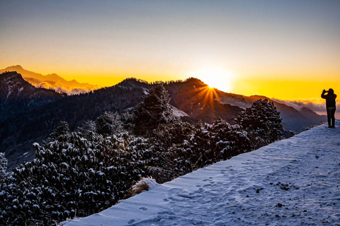 Pokhara: Poonhill Ghandruk Helicopter Tour