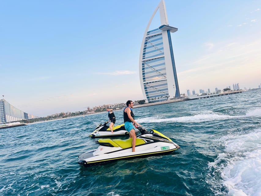 Duba Excursion En Jet Ski Avec Vue Sur Le Burj Al Arab Et La Ville