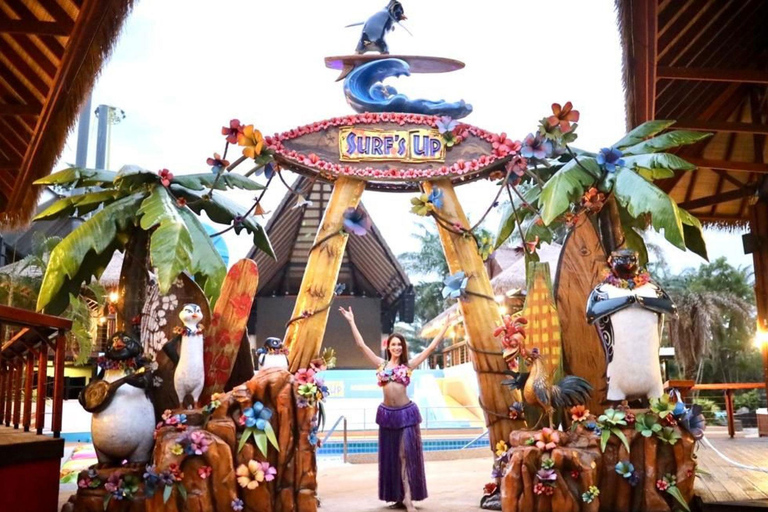 Pattaya: Columbia Pictures Aquaverse Entry Ticket TICKET + FOOD CREDIT + LOCKER