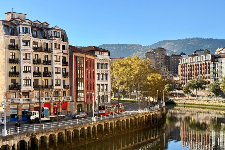 Bilbao: Historic Walking Tour and Highlights English Tour