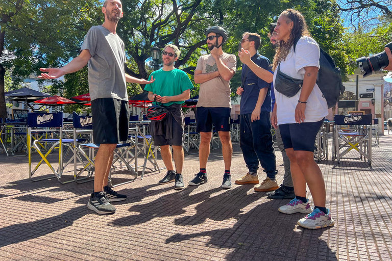 布宜诺斯艾利斯：历史与本地文化自行车之旅布宜诺斯艾利斯：历史与本地文化自行车游（最多6人）